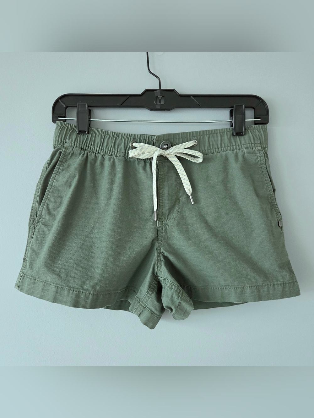 Vuori Women's Ripstop Short - Army Green - XS - VW364
